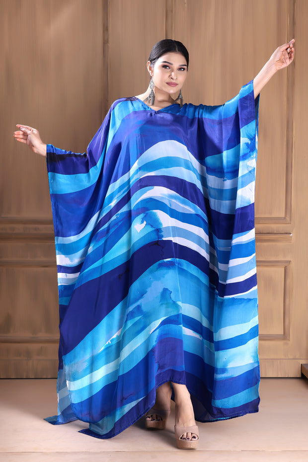 Chic and Comfortable: Blue V-Neck Caftan for Effortless Style