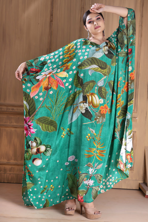 Serene Splendor: Green Silk Kaftan for a Timeless Look
