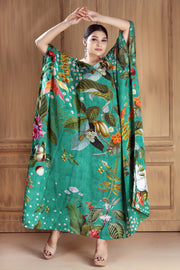Serene Splendor: Green Silk Kaftan for a Timeless Look